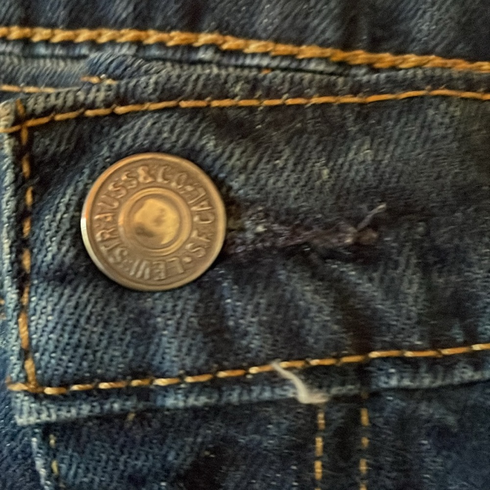 Levi’s men’s 569 38x30 - Picture 3 of 5